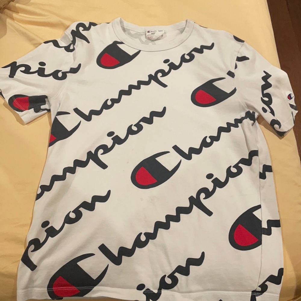 White Champion logos t shirt